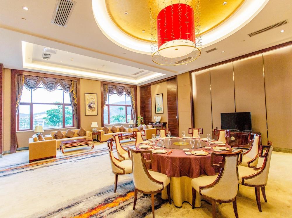 Country Garden Phoenix Hotel Kaiping Цзянминь Екстер'єр фото