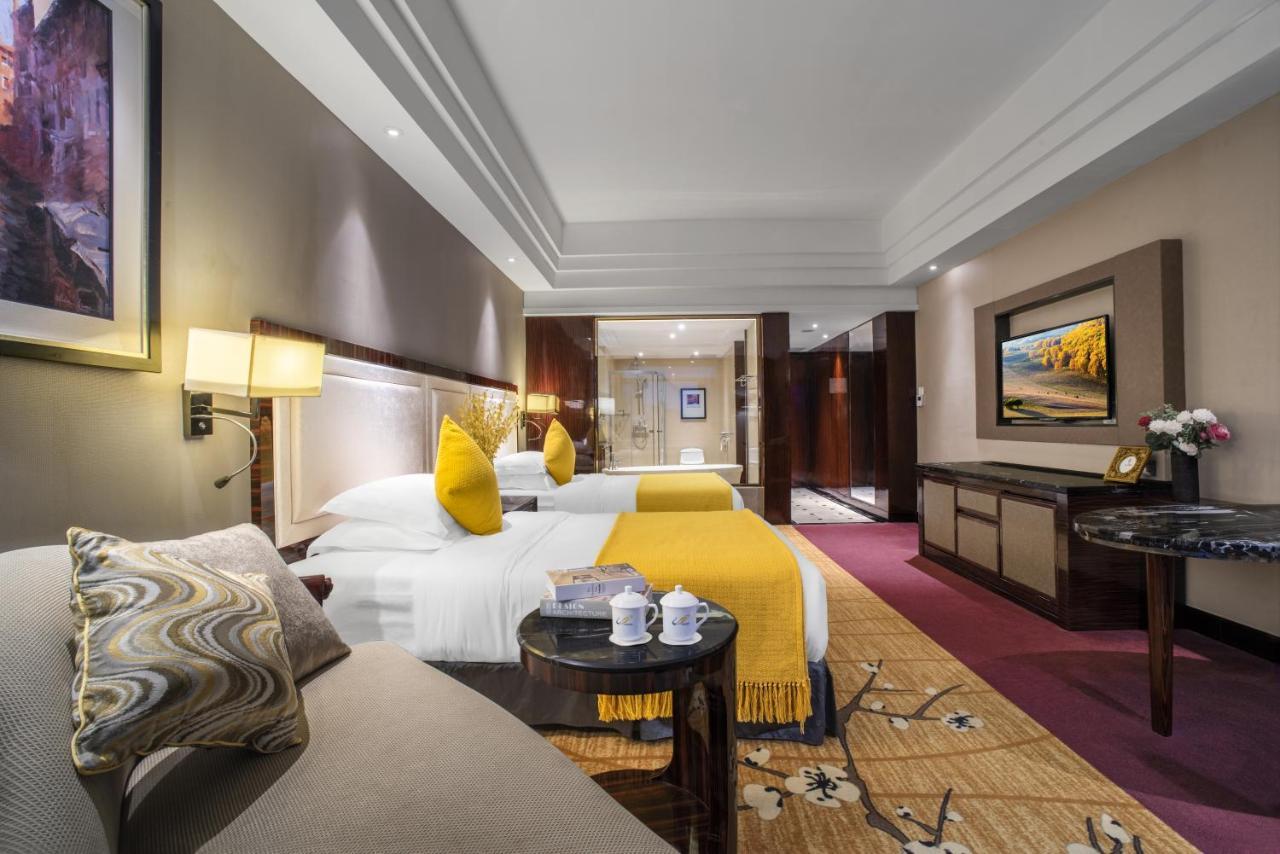 Country Garden Phoenix Hotel Kaiping Цзянминь Екстер'єр фото