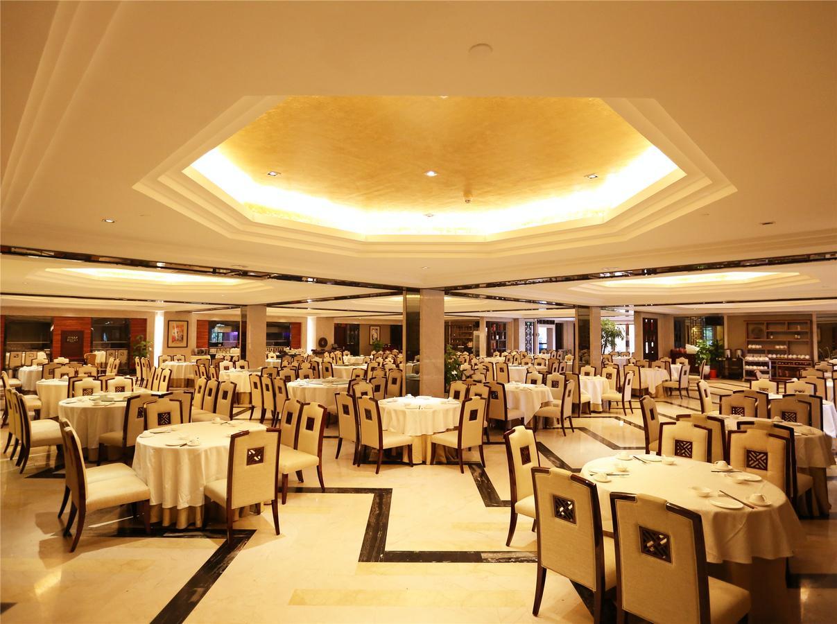 Country Garden Phoenix Hotel Kaiping Цзянминь Екстер'єр фото