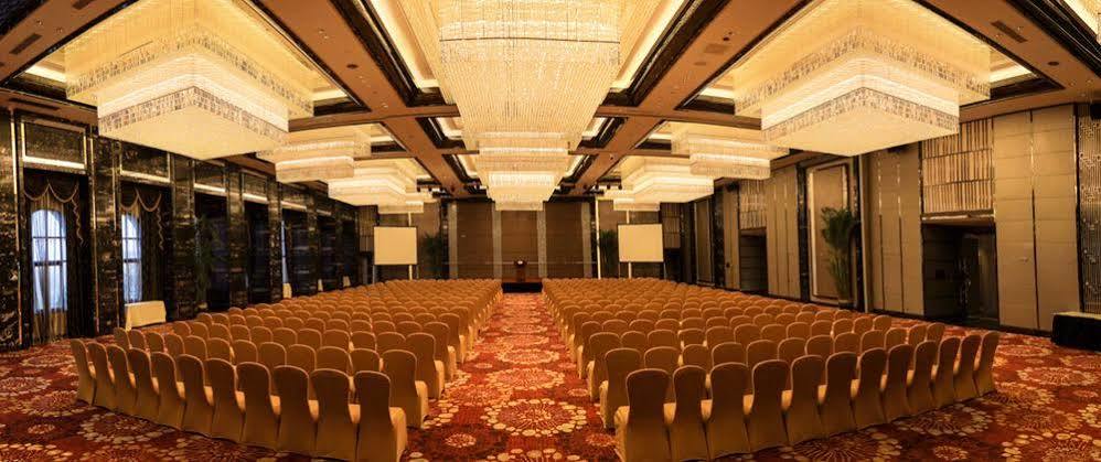 Country Garden Phoenix Hotel Kaiping Цзянминь Екстер'єр фото
